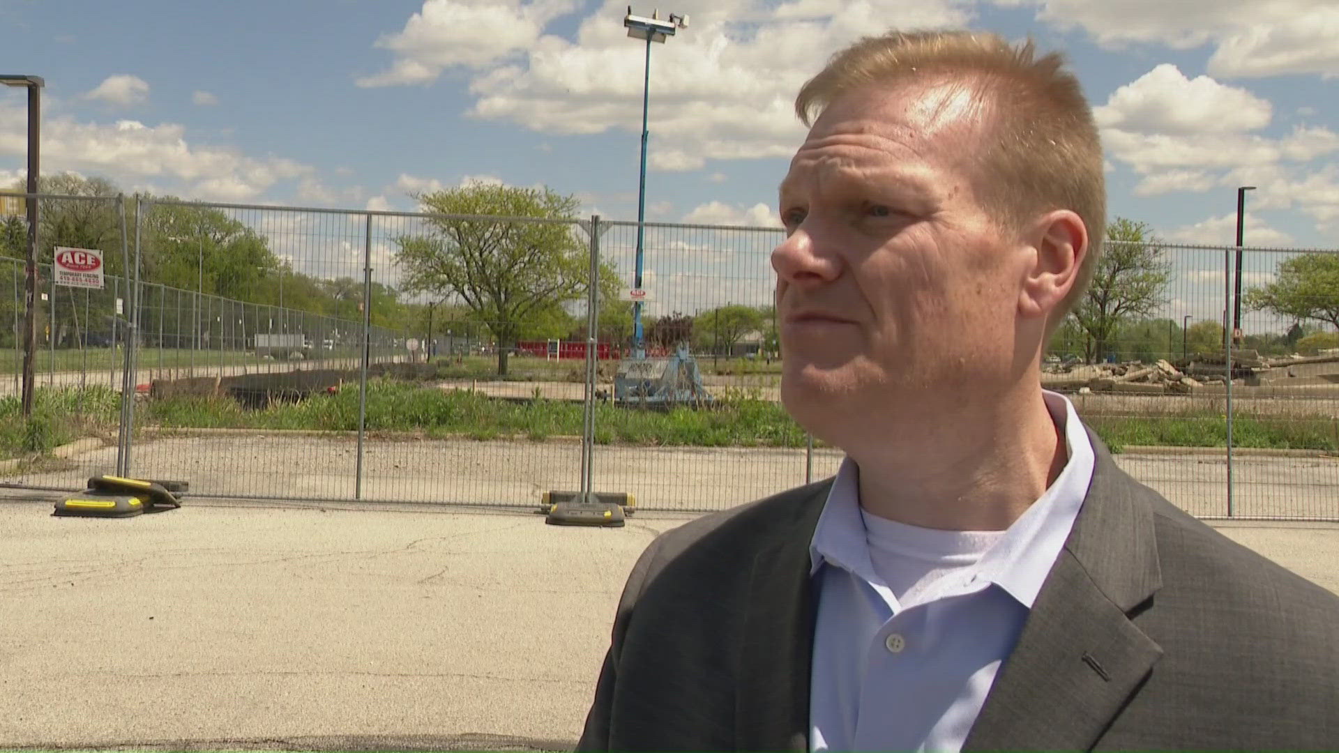 wtol.com - Tim Miller - Crews clear way for future development at former St. Luke's Hospital site
