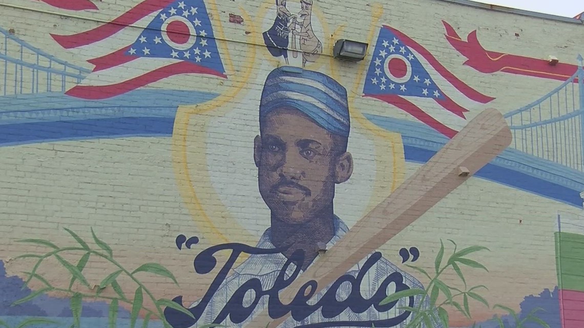Moses Fleetwood Walker made history 63 years before Robinson