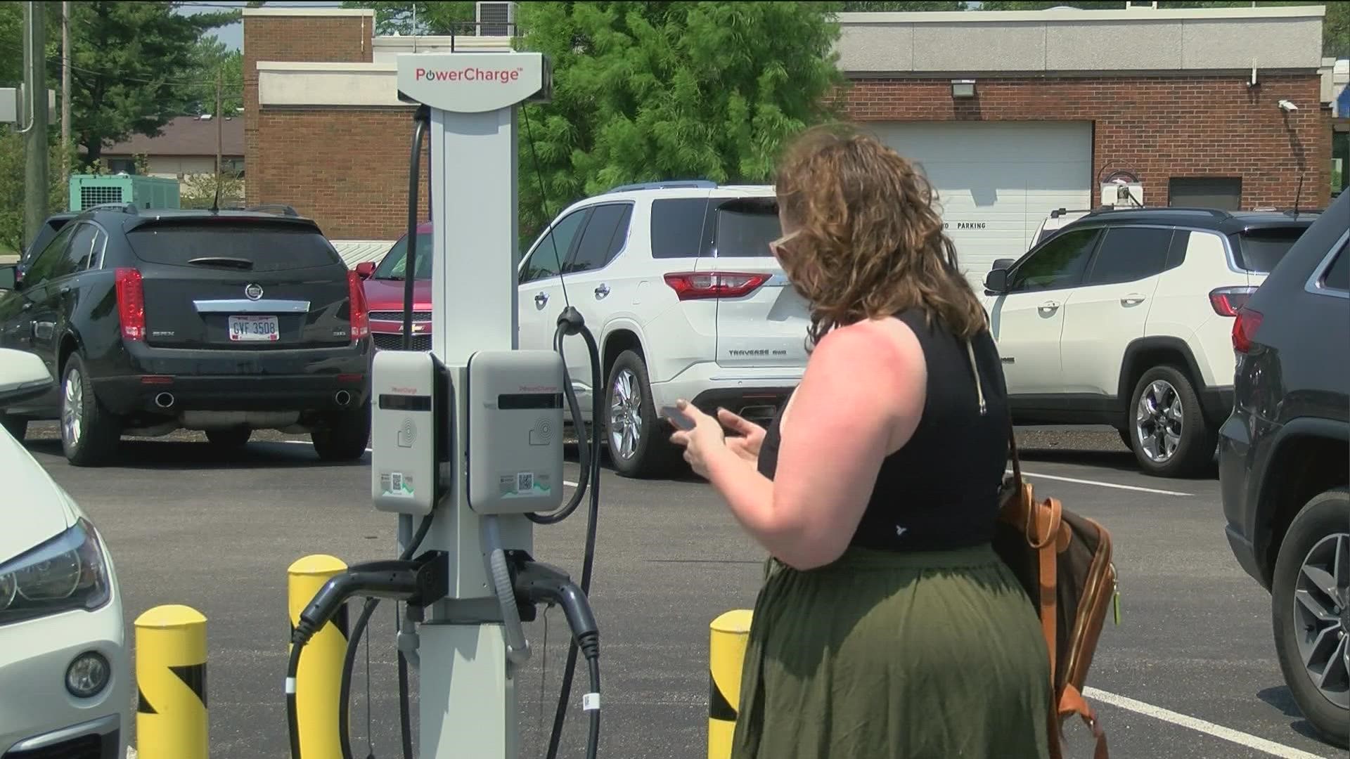 With gasoline prices on the rise, some may be considering the switch to an electric vehicle. Sylvania city leaders just made it easier to charge up.