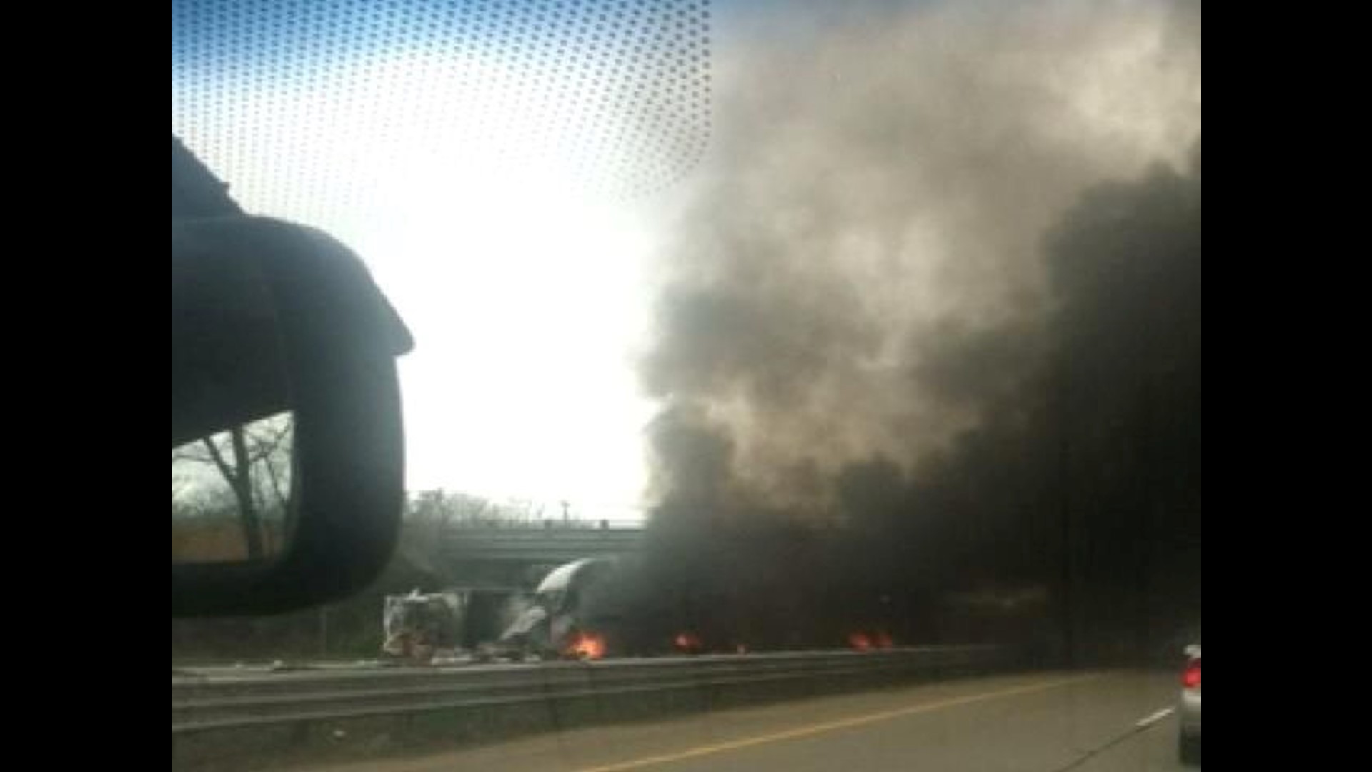 All lanes back open after fatal semi crash on I-75 in Monroe County ...