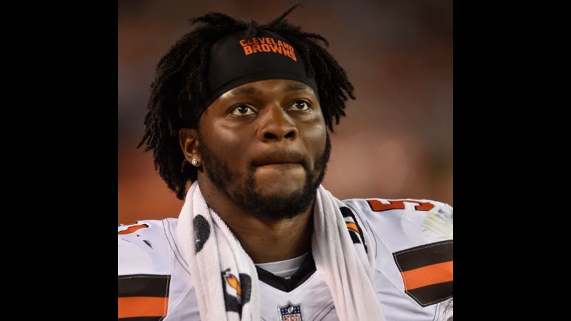 Browns sign LB Jamie Collins to four-year contract