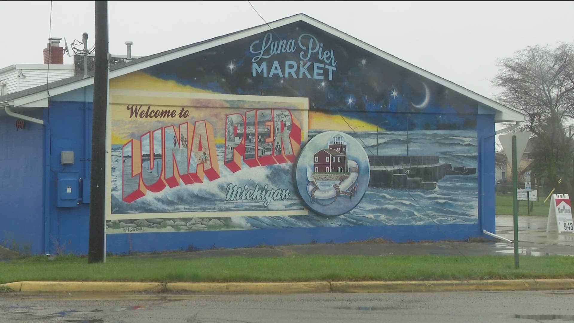 The city of Luna Pier relies on tourists in the summer, but construction is making it be a place where people are being asked not to visit on the day of the eclipse.