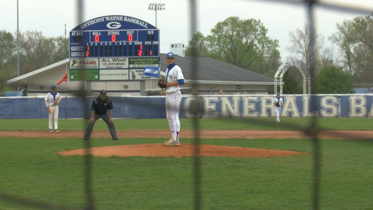 Hoiles family tradition runs deep at Elmwood High School