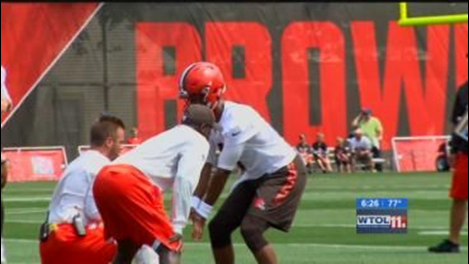 Kizer making impression in Browns training camp