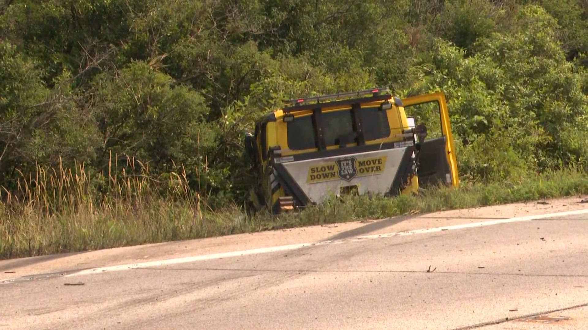 Tow truck driver extracted, airlifted after 3-vehicle crash on SR-2 ...