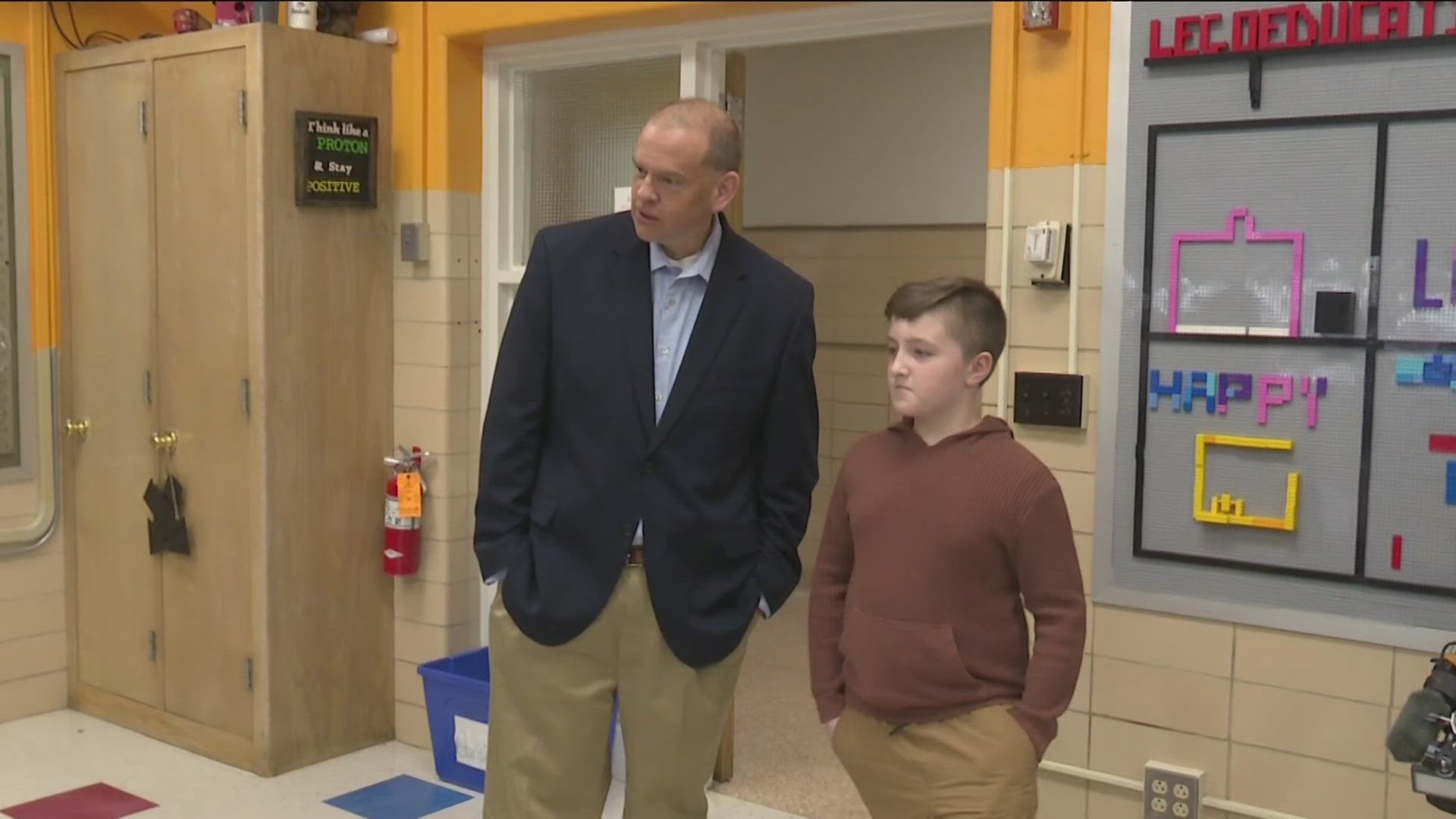 Mayor Wade Kapszukiewicz visited students and teachers, and took a tour of the school led by a very special student: Toledo's newly appointed Kid Mayor, Dash Harden.