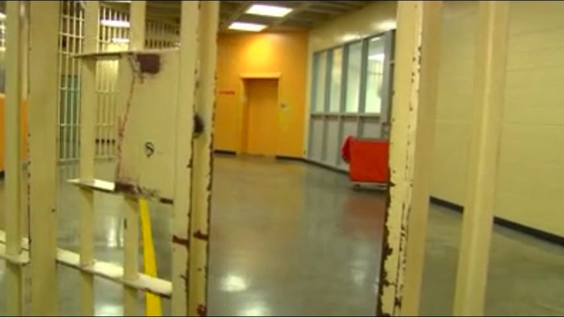 Only On 11 Tour of Lucas Co. Jail shows crumbling conditions