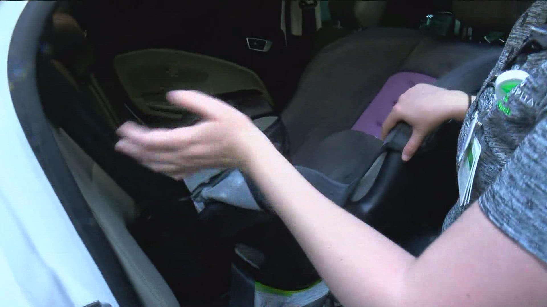 How to properly install a booster seat 