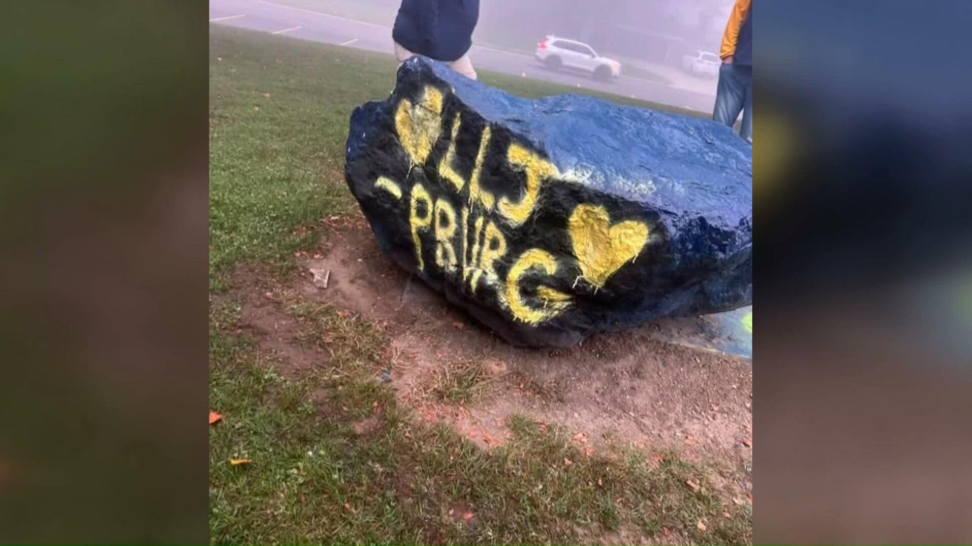 Rival team pays tribute to fallen player, foregoing friendly Spirit ...