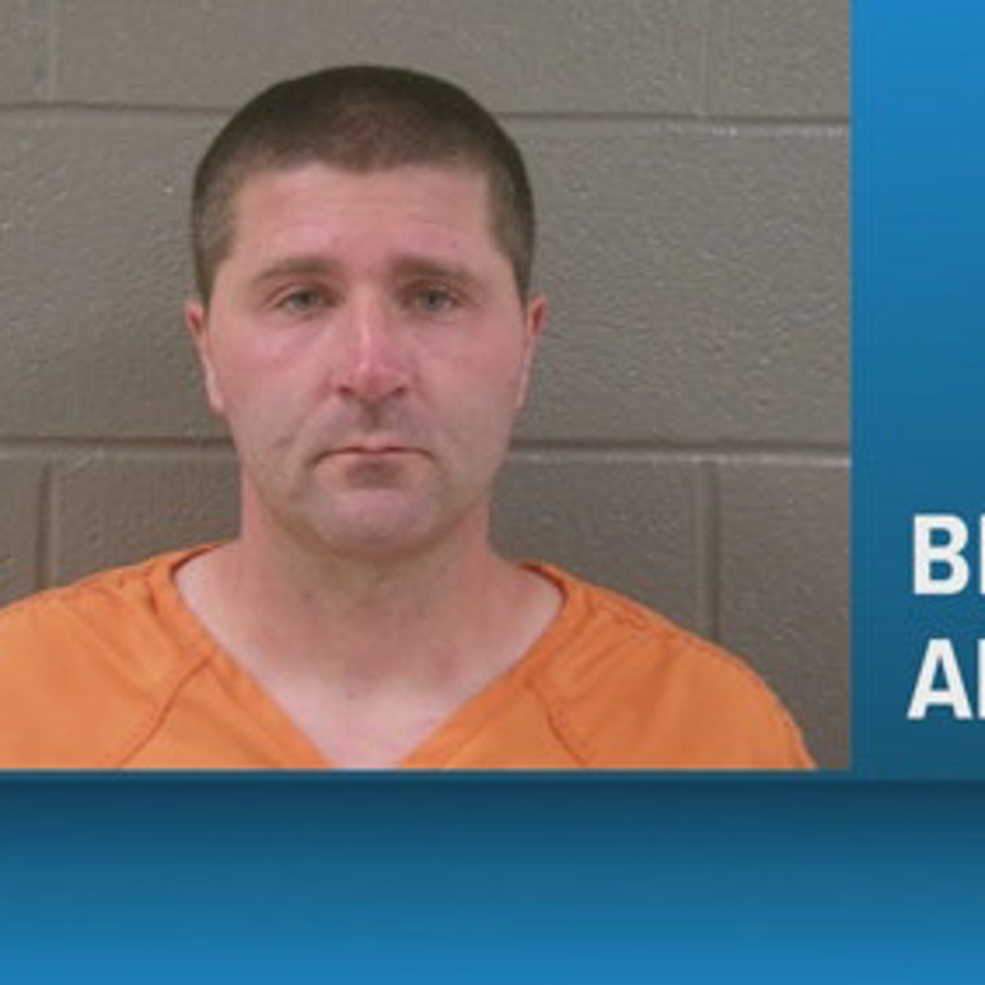Man accused in 2025 downtown Toledo restaurant attempted shooting found ...
