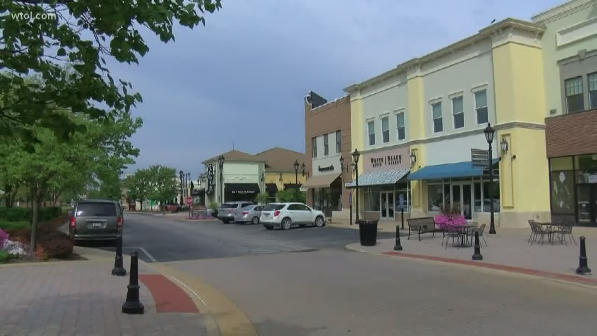As Perrysburg City Council prepares to hear Levis Commons' proposal for a DORA, many in the city's downtown are displeased.