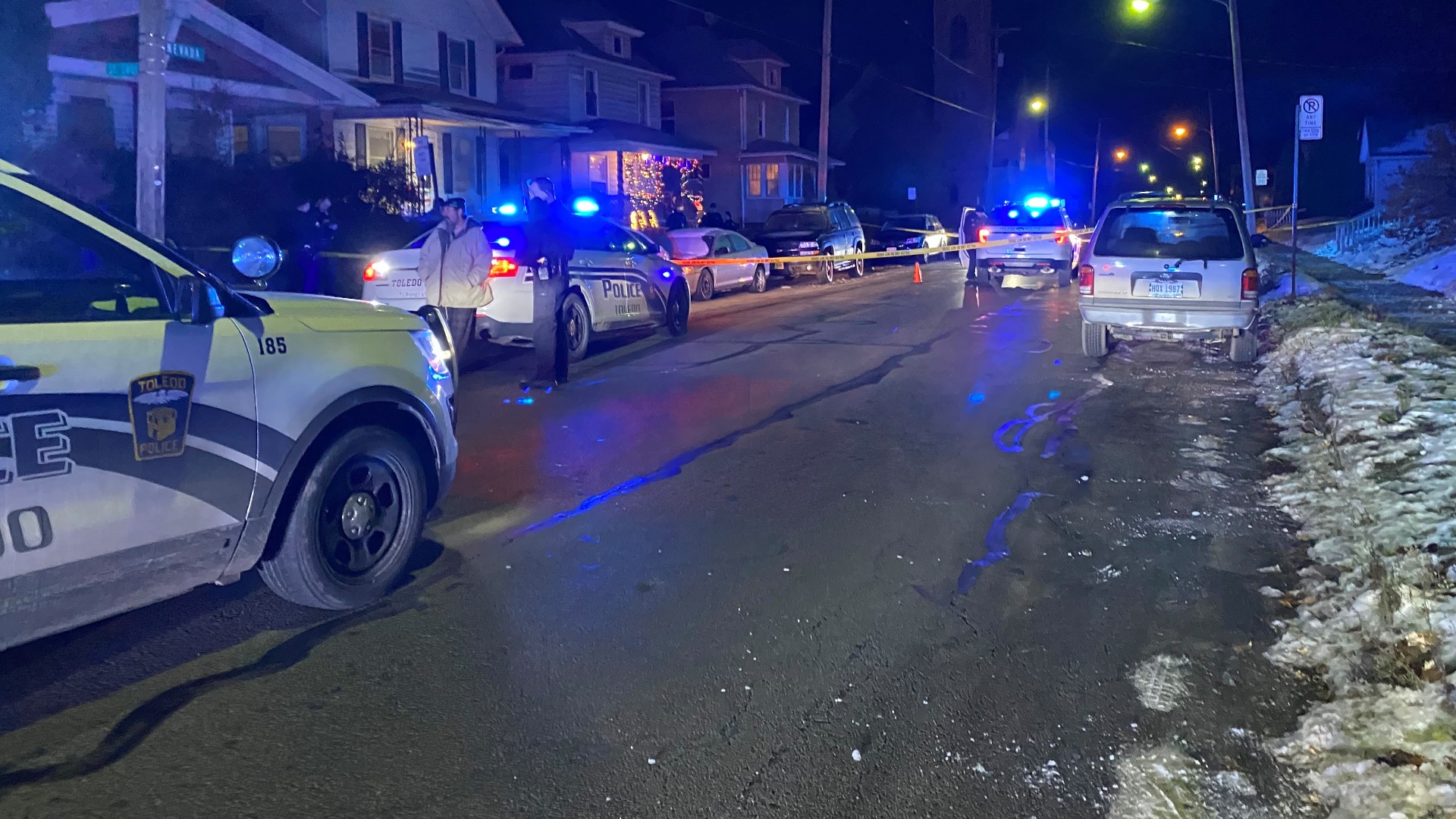 Toledo police are investigating a possible shooting on Nevada Street in east Toledo Saturday night.