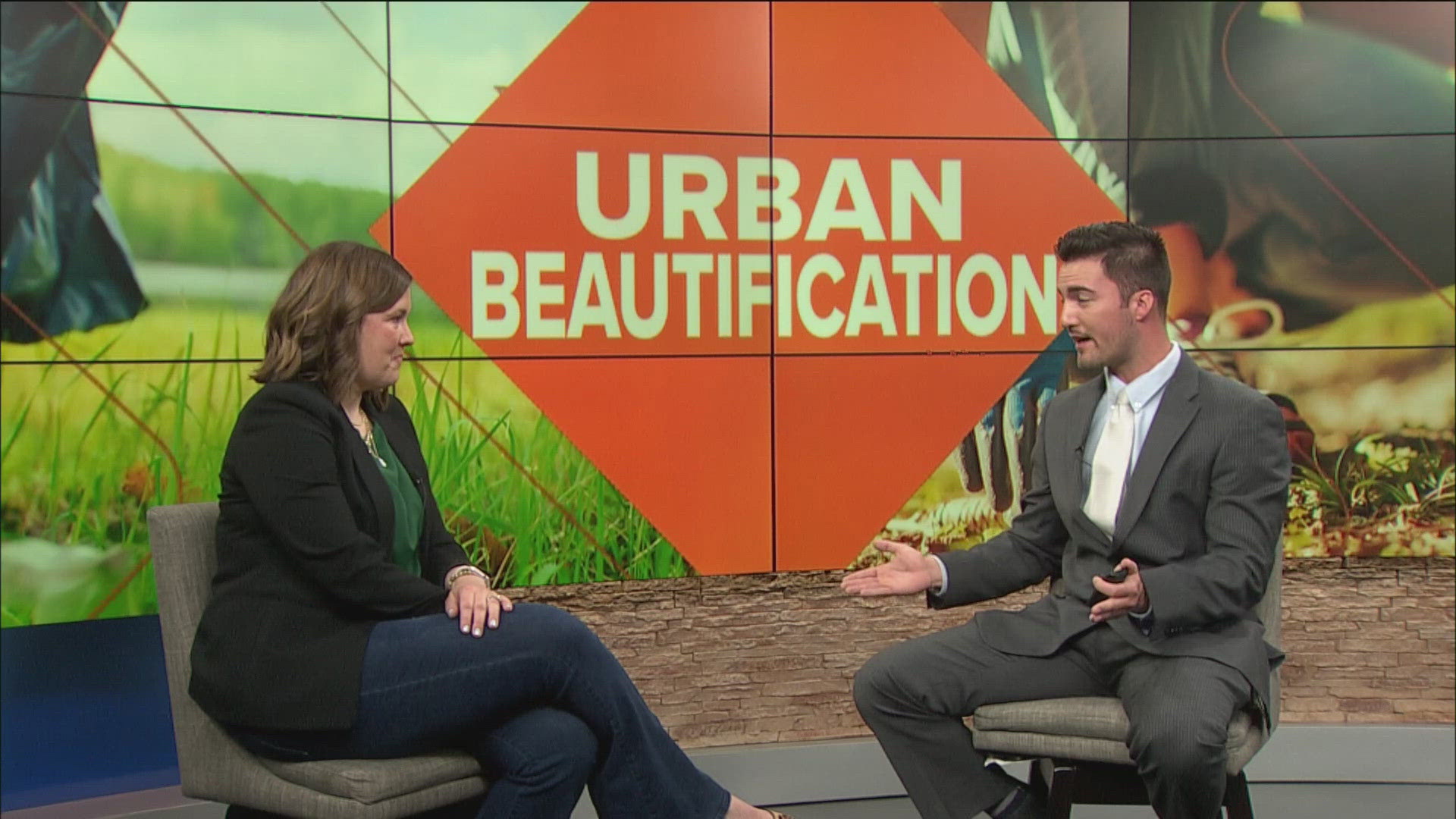 Toledo's Urban Beautification will canvass neighborhoods to collect bulk trash from residents' curbs for free. Megan Robson joins WTOL 11 in studio.