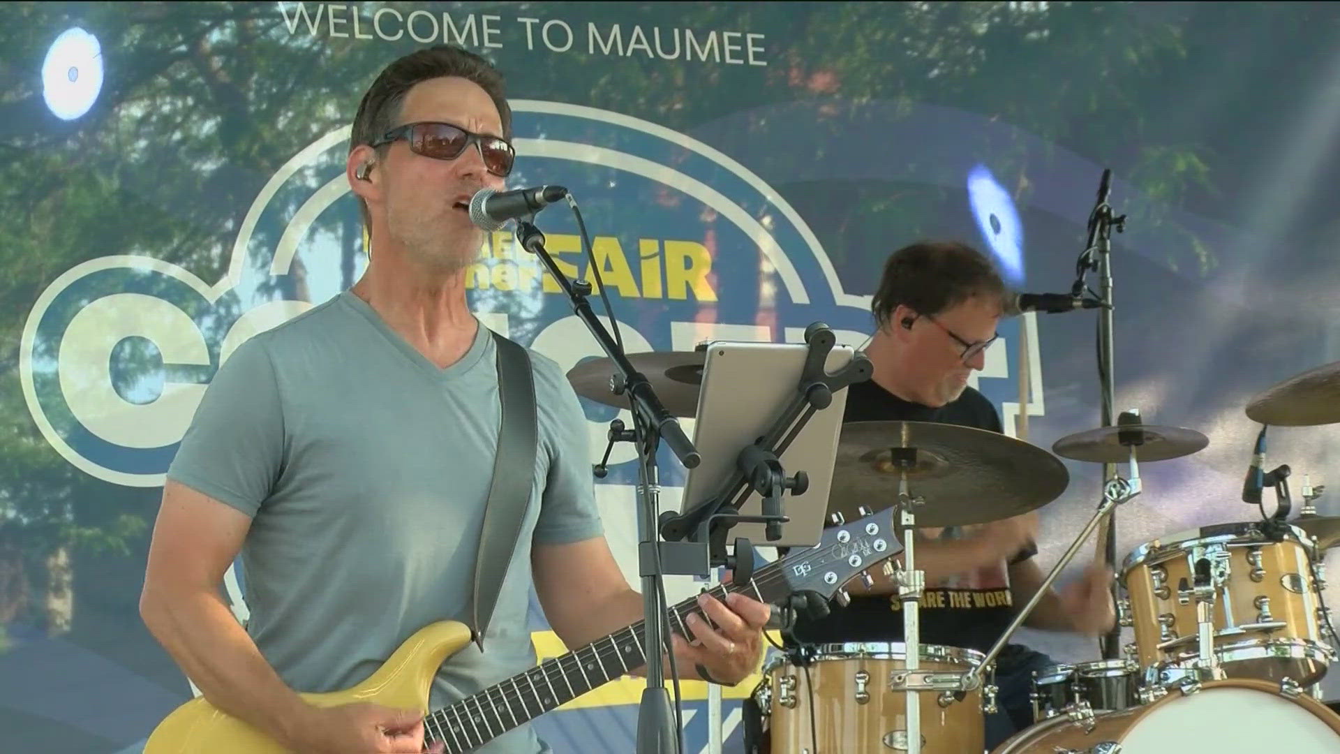 The two-day festival organized by the Maumee Uptown Business Association packs in live music, local food and a family area for kids.