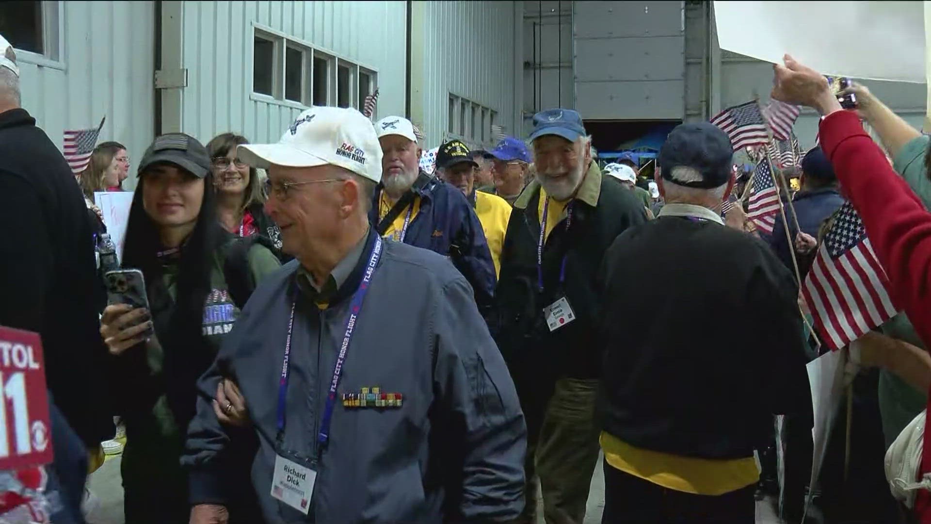 Area Veterans Visit Washington DC On Flag City Honor Flight | Wtol.com