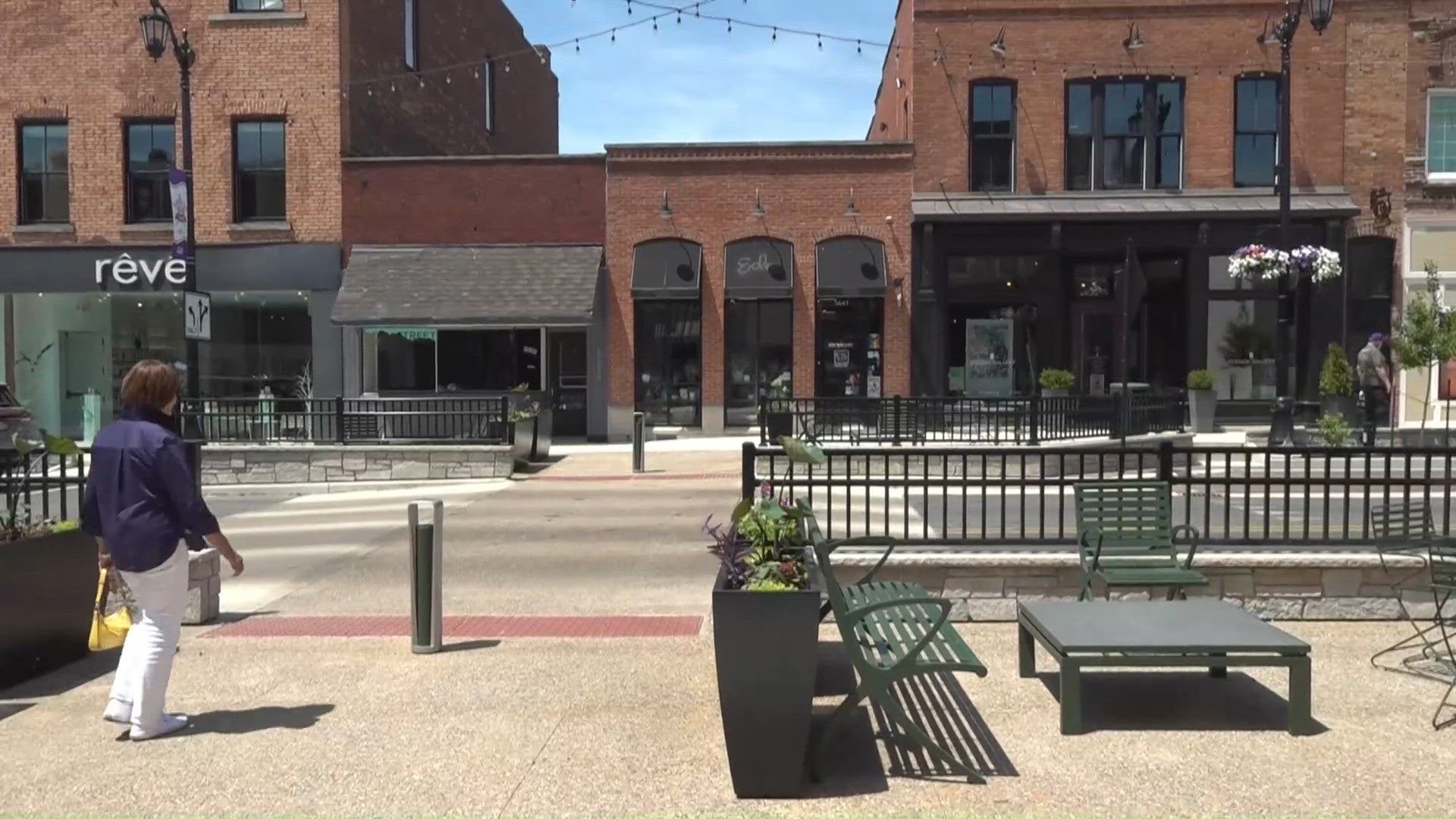 wtol.com - Michael Sandlin - Two more downtown Sylvania businesses announce closures, citing construction impacts