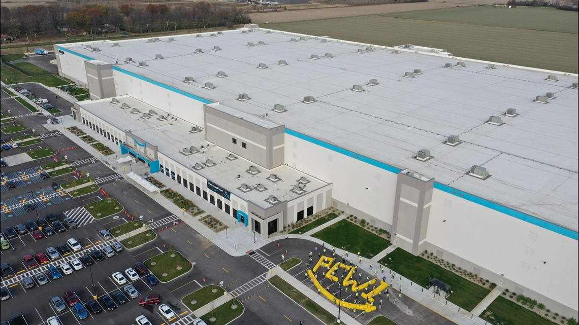 Amazon Fulfillment Center In Rossford Officially Opens | Wtol.com