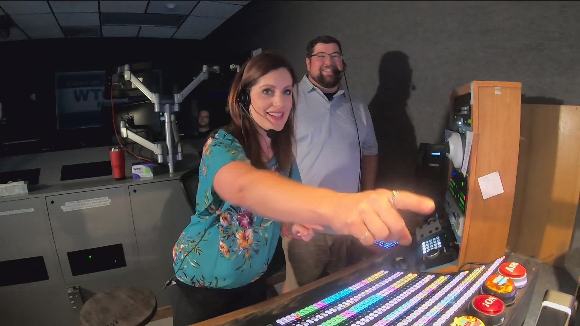 Amanda goes behind the scenes — and behind the switcher — to try out the t-bar and run a newcast with WTOL 11 director Chris Dyer.