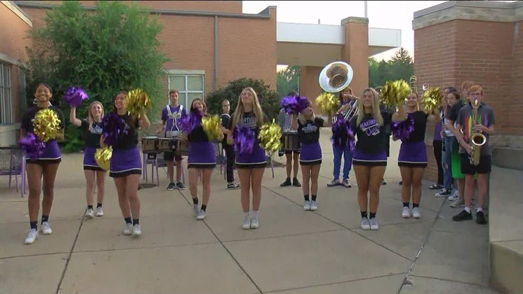 The Panthers go back to class: Maumee City Schools celebrate the start of the 2022 school year