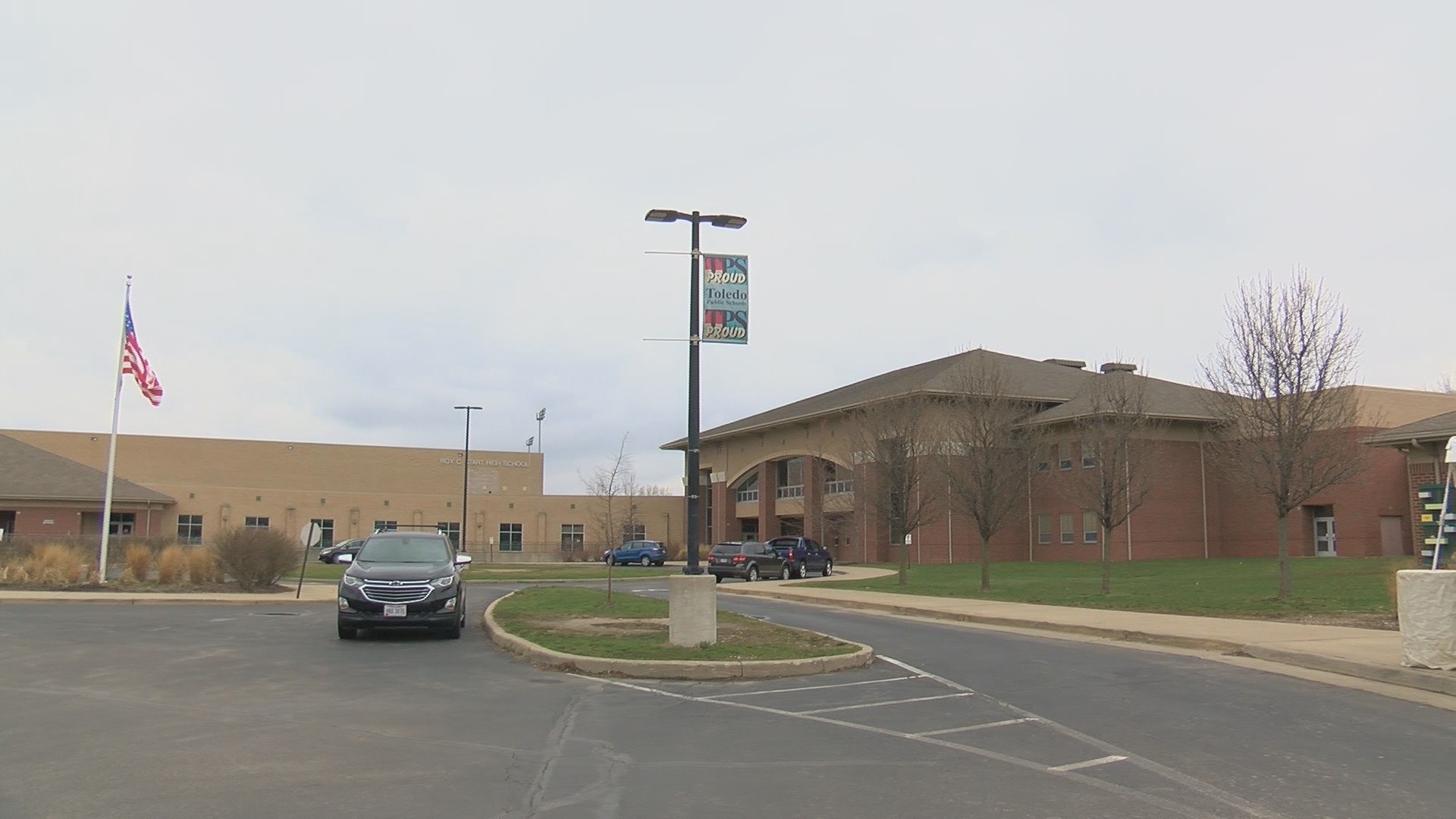 Changes in the way Toledo Public Schools does homework pick-up has prompted questions from parents about the process and when assignments will be turned in.