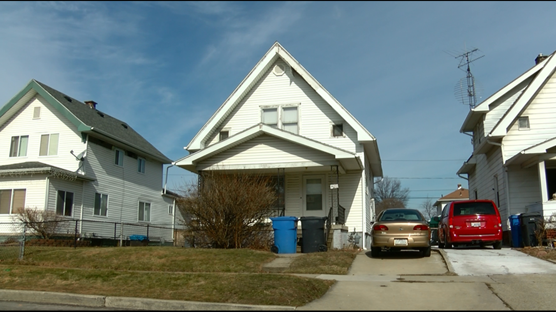 Neighbors shocked after elderly couple found dead in home | wtol.com