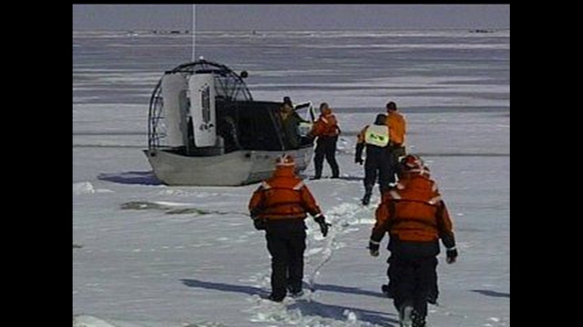 UPDATED: Man dies after falling through ice on Lake Erie | wtol.com
