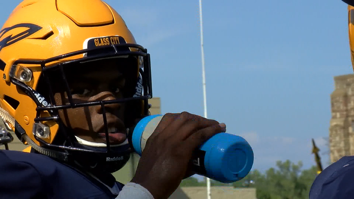 Toledo football to honor Jahneil Douglas with number 54 on helmet