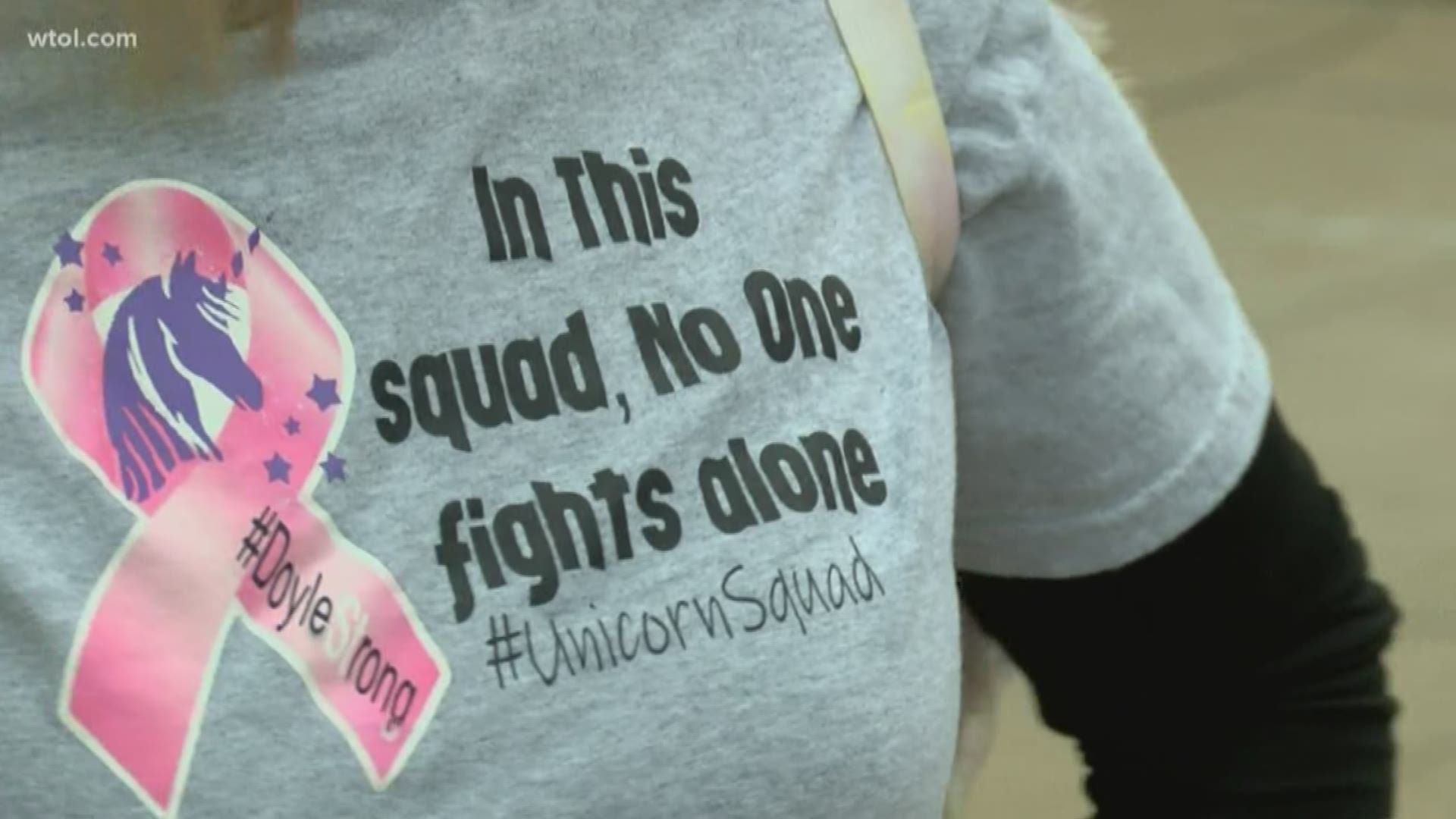 WTOL's Melissa Andrews had a team for the event, which included cancer patient Stephanie Doyal and her mother, Janet Malinowski.