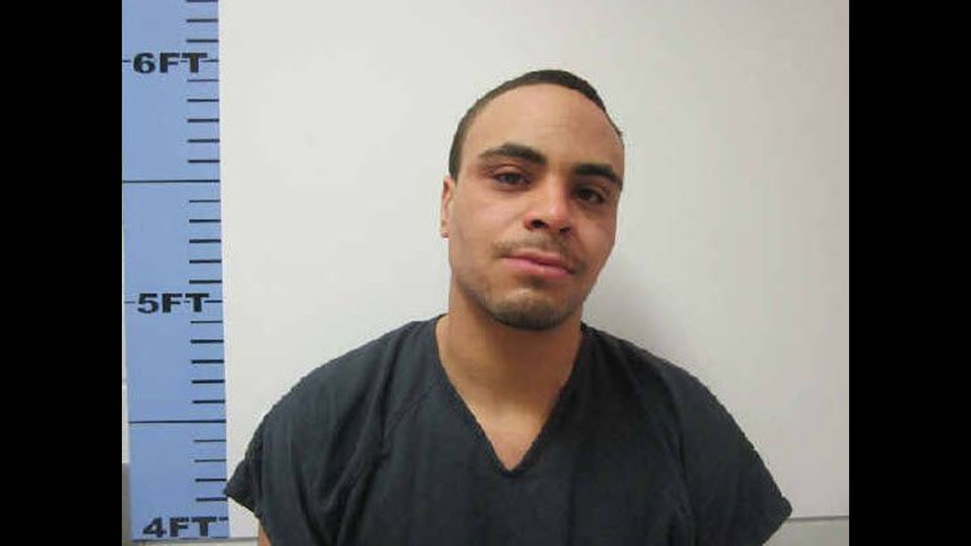 Tiffin man arrested for triple stabbing