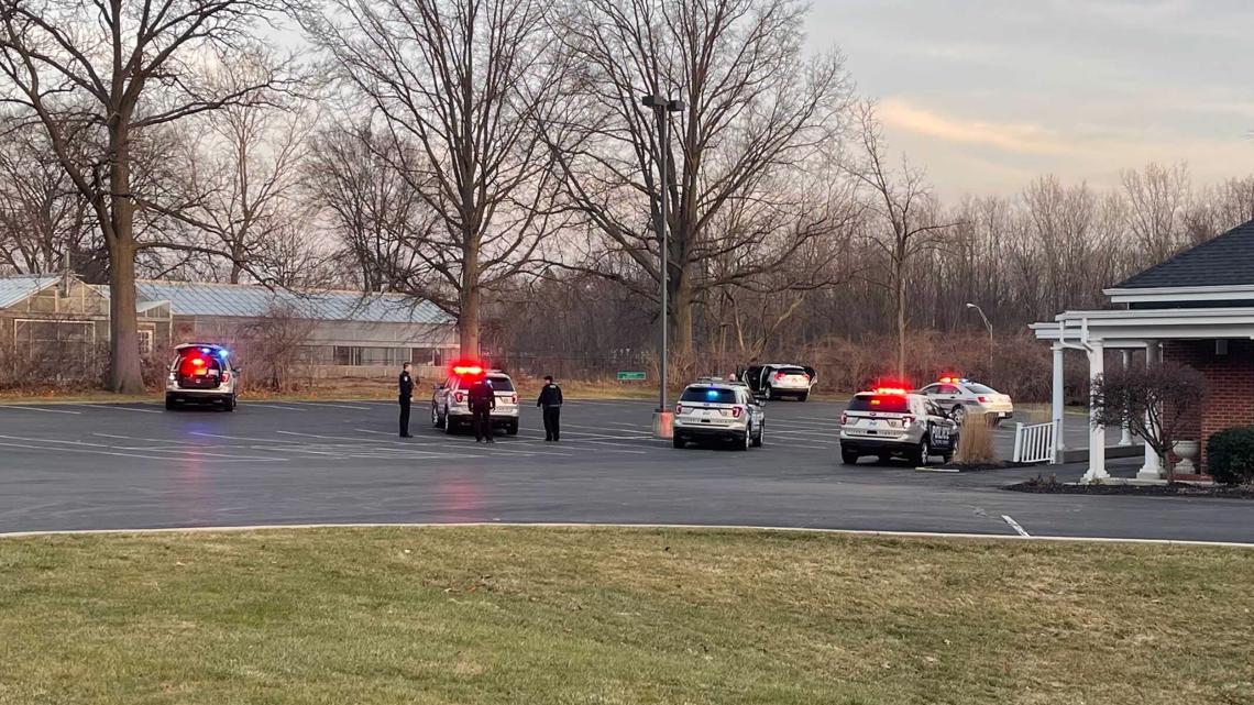 Woman kidnapped, man shoots self in Sylvania Township | wtol.com