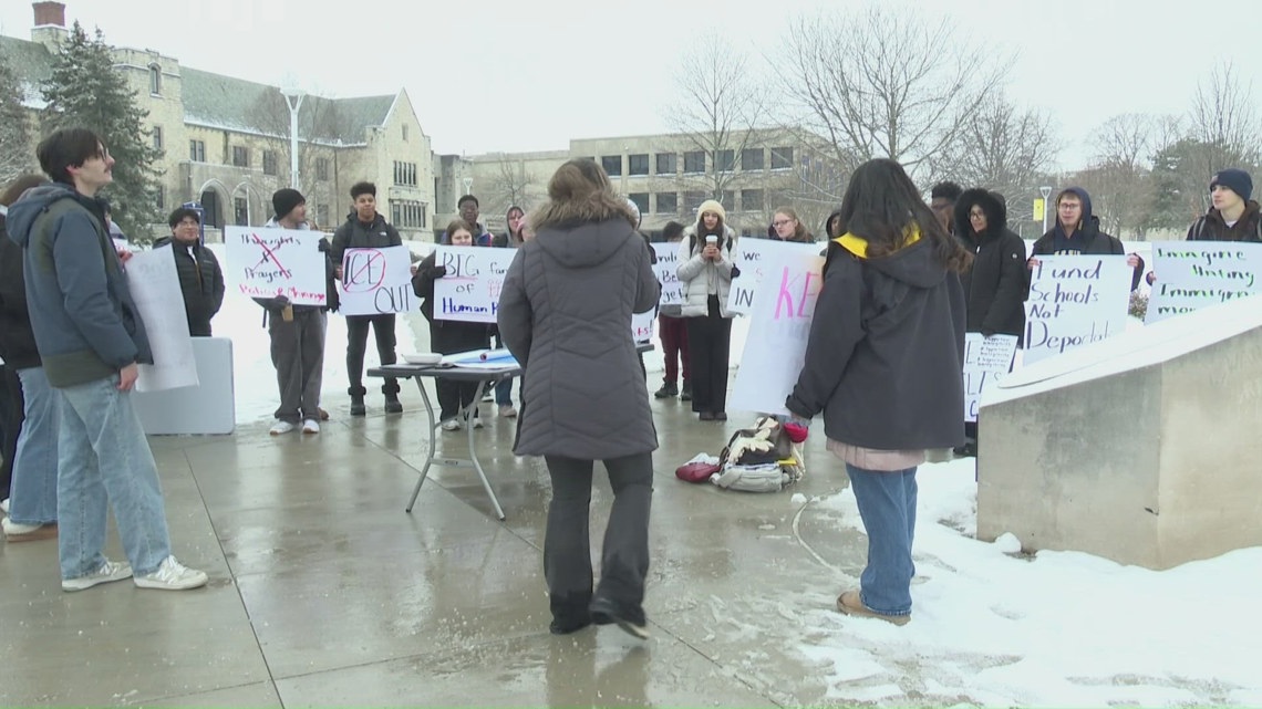 University of Toledo students urge administration to keep campus safe from ICE