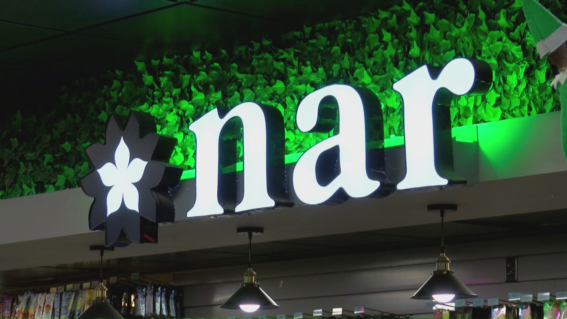 wtol.com - Jennifer Campbell-Hicks - Teddi Mellencamp clarifies after her father says she's 'really sick