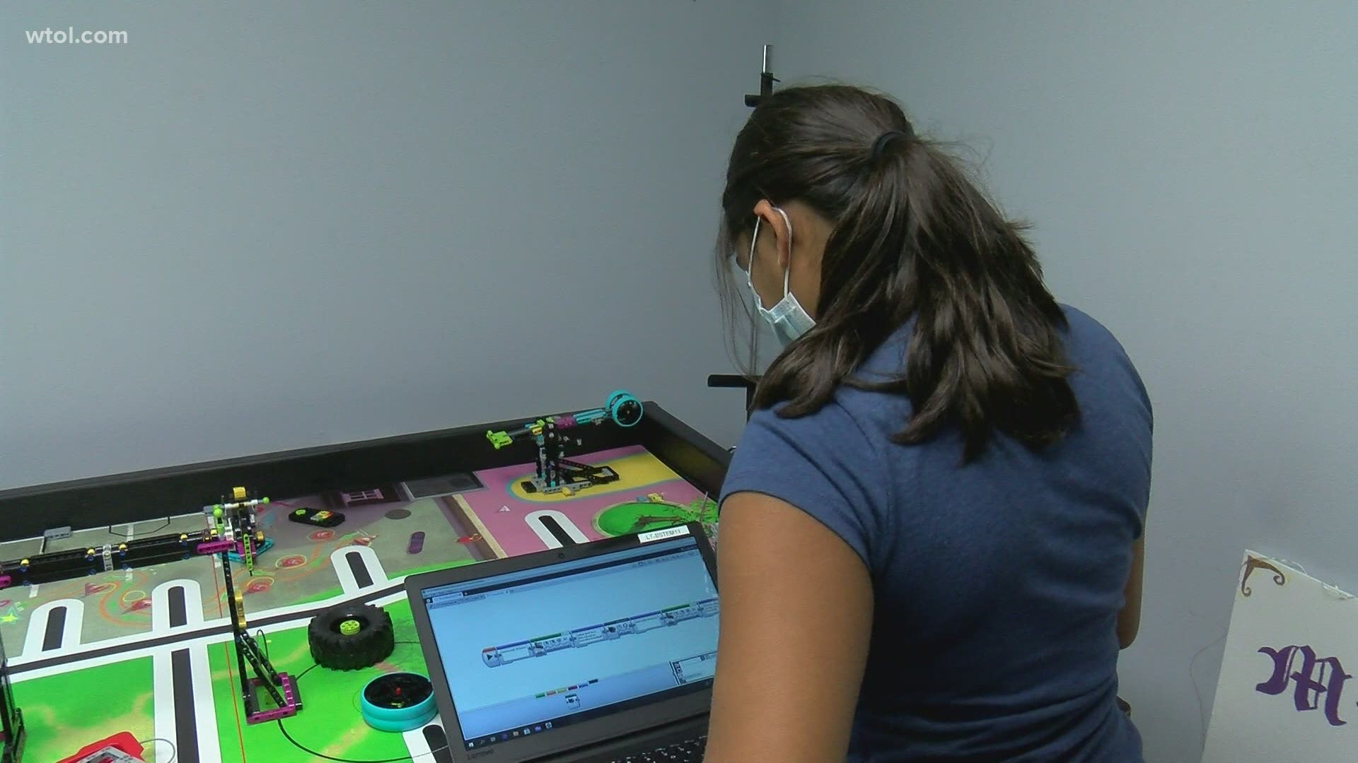 A rise in COVID-19 numbers has more and more schools turning to virtual learning.