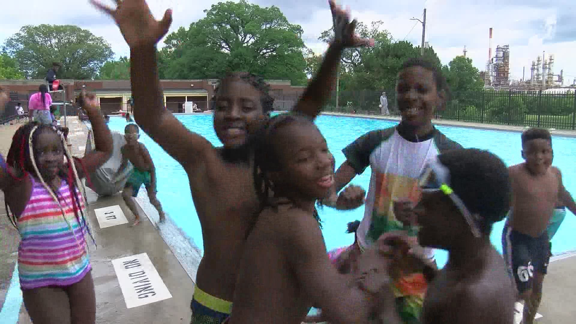 An anti-gun violence pool party Saturday at Navarre Park gave kids the chance to share their thoughts and feelings on the recent rise in gun violence.