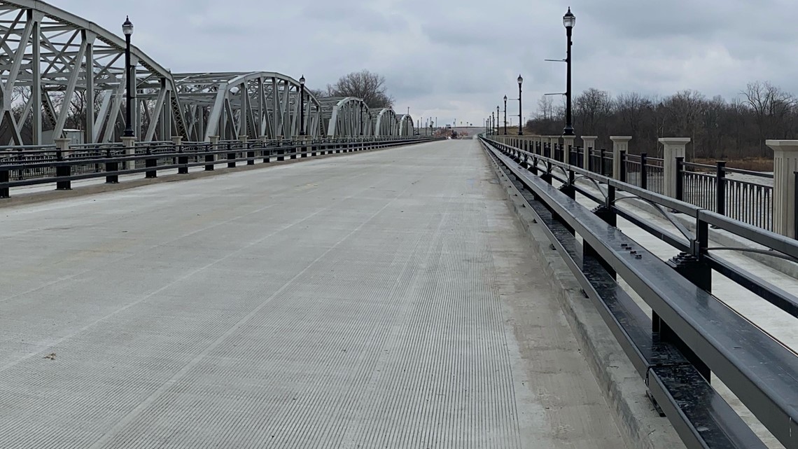 Waterville bridge opens after nearly 2 years of construction