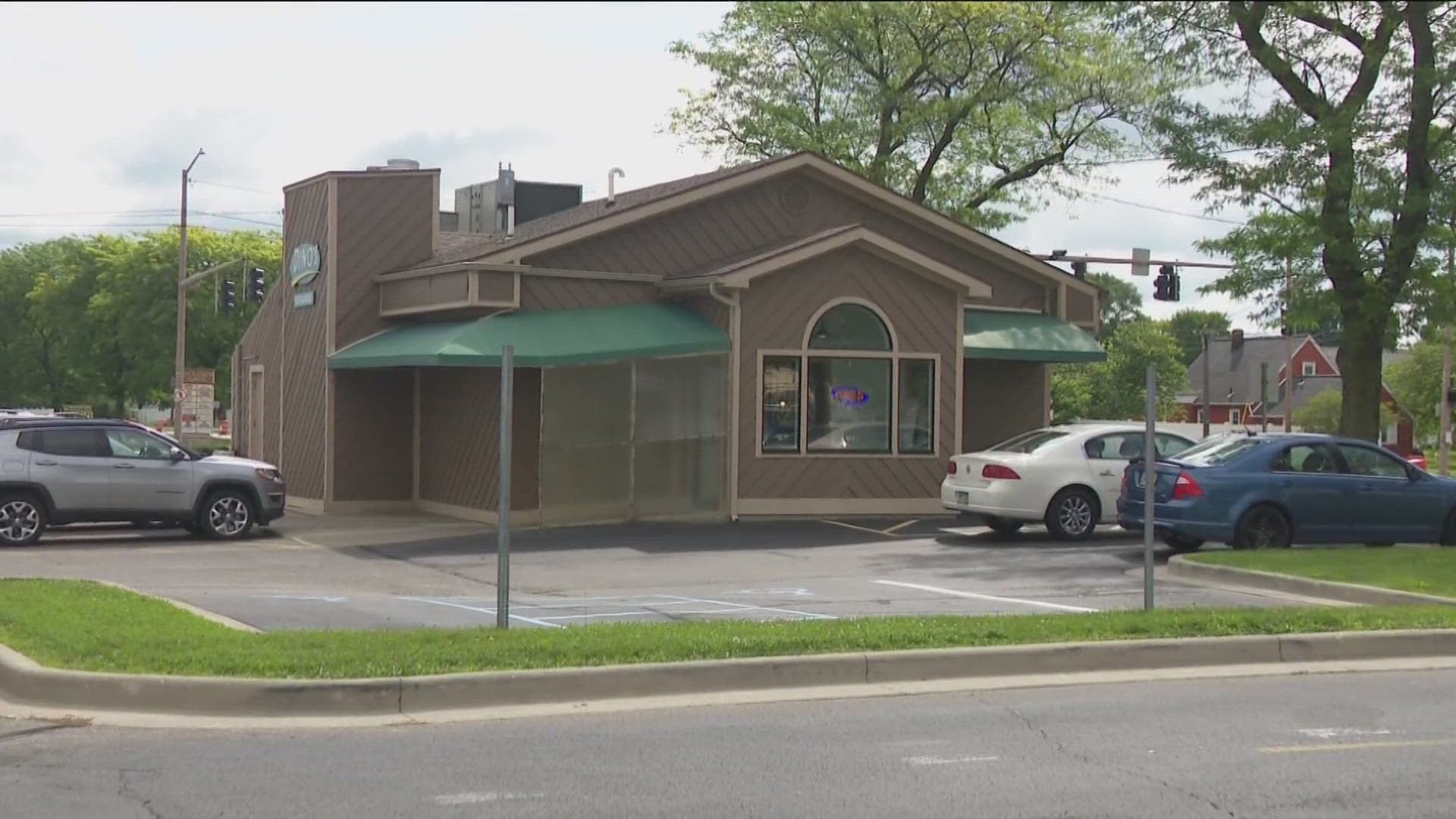 The Maumee staple was slated to move to another spot in the same plaza earlier this year.