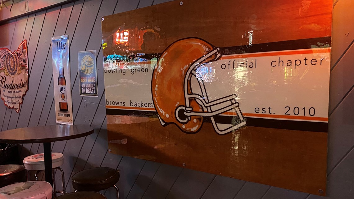 Local bars seek curfew exemption on big game days - Vimarsana News