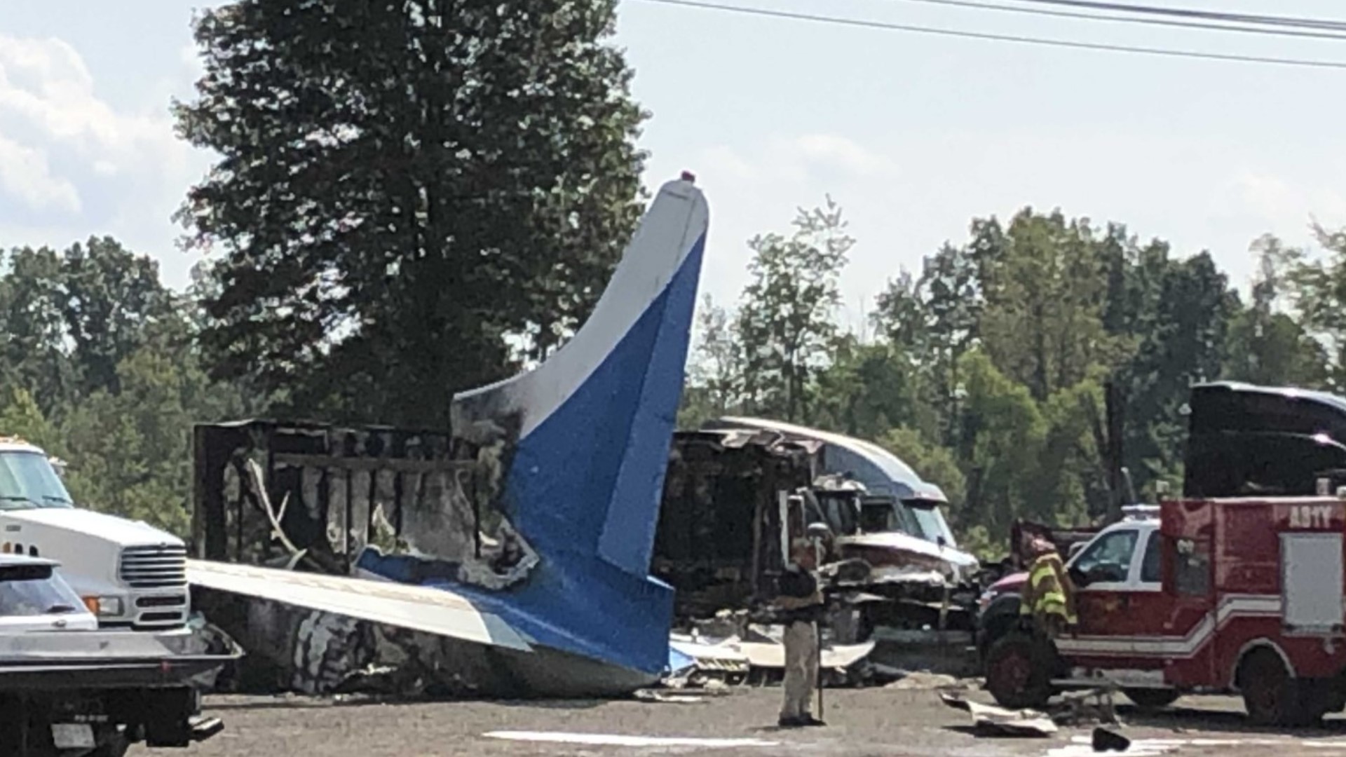 Police say several things are on fire and believe the plane crashed into a parked semi truck in Bubba's Mobile Truck repair Heavy duty towing's parking lot.