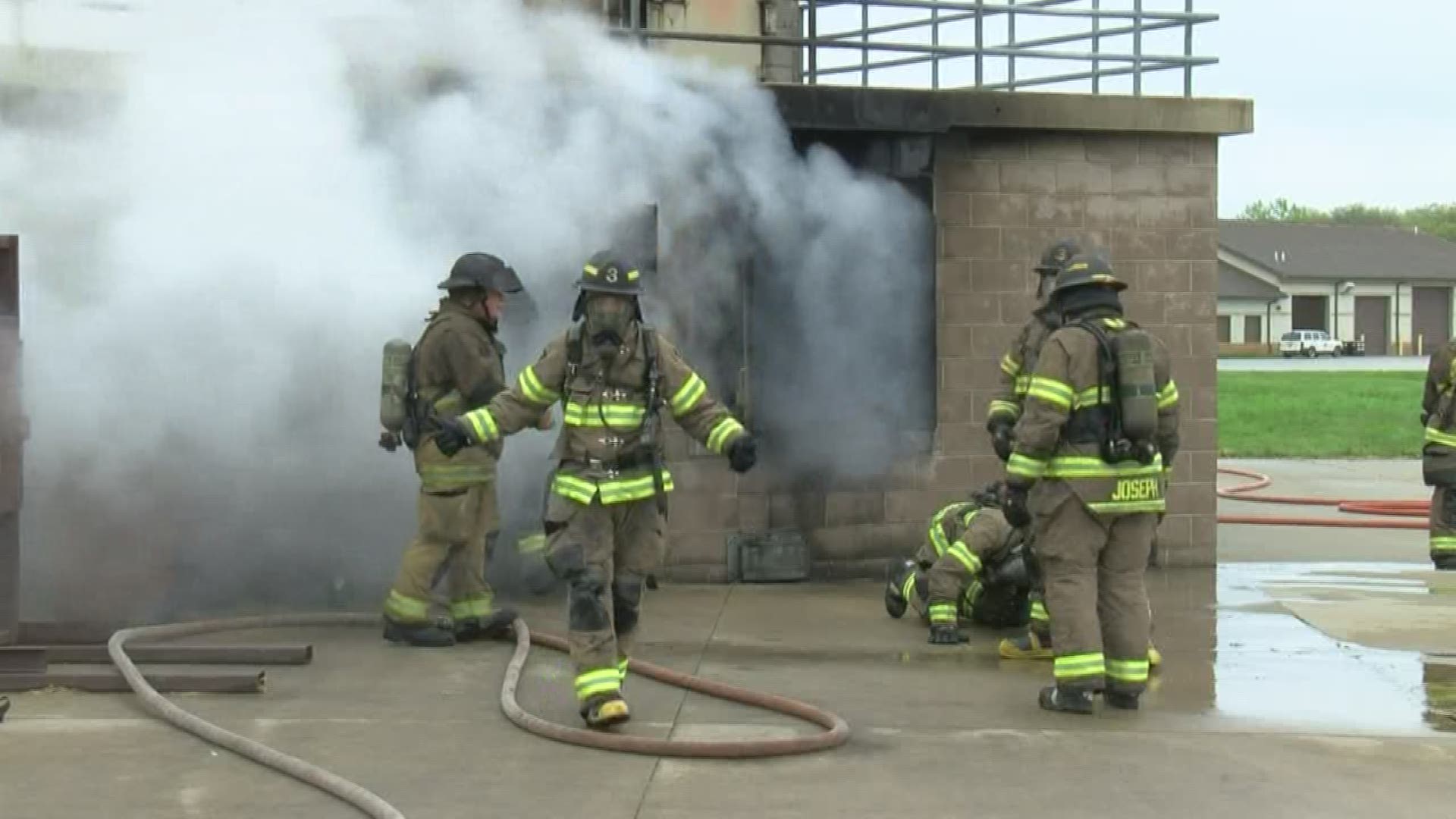 FIERY VIDEO Toledo Fire and Rescue recruits experience live burn
