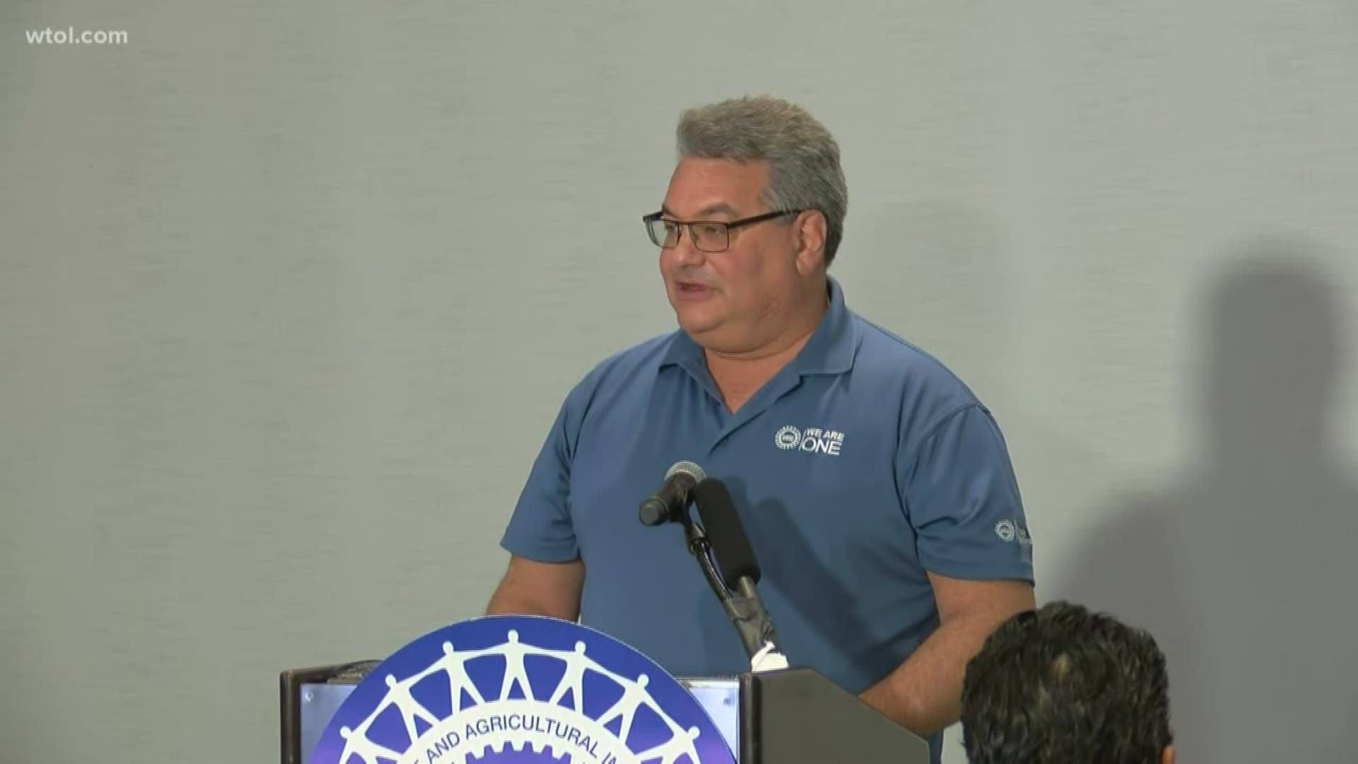 UAW officials are recommending ratification of the proposal with GM.