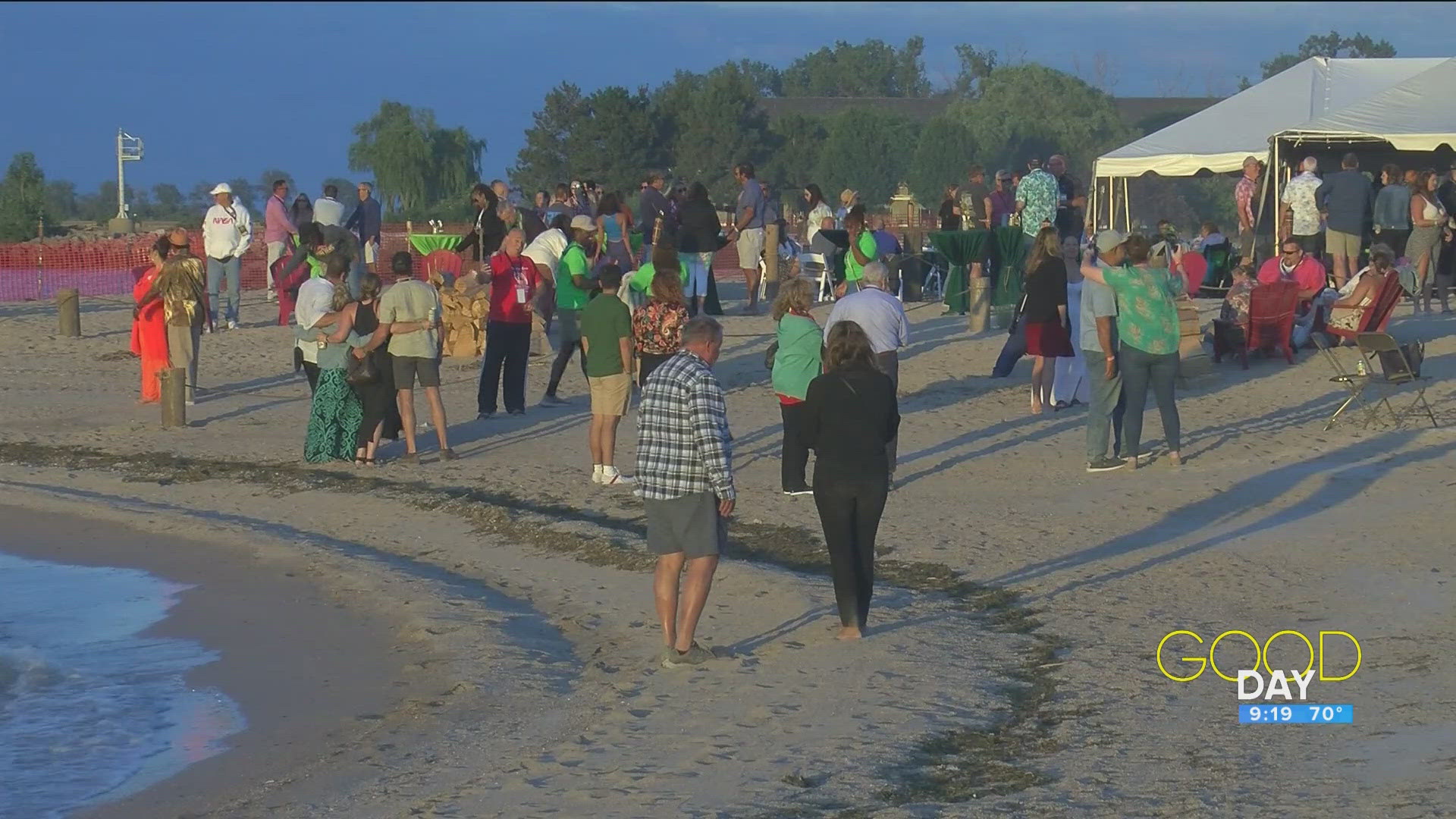 Paula Adam and Kari Gladney talk Barefoot at the Beach. 