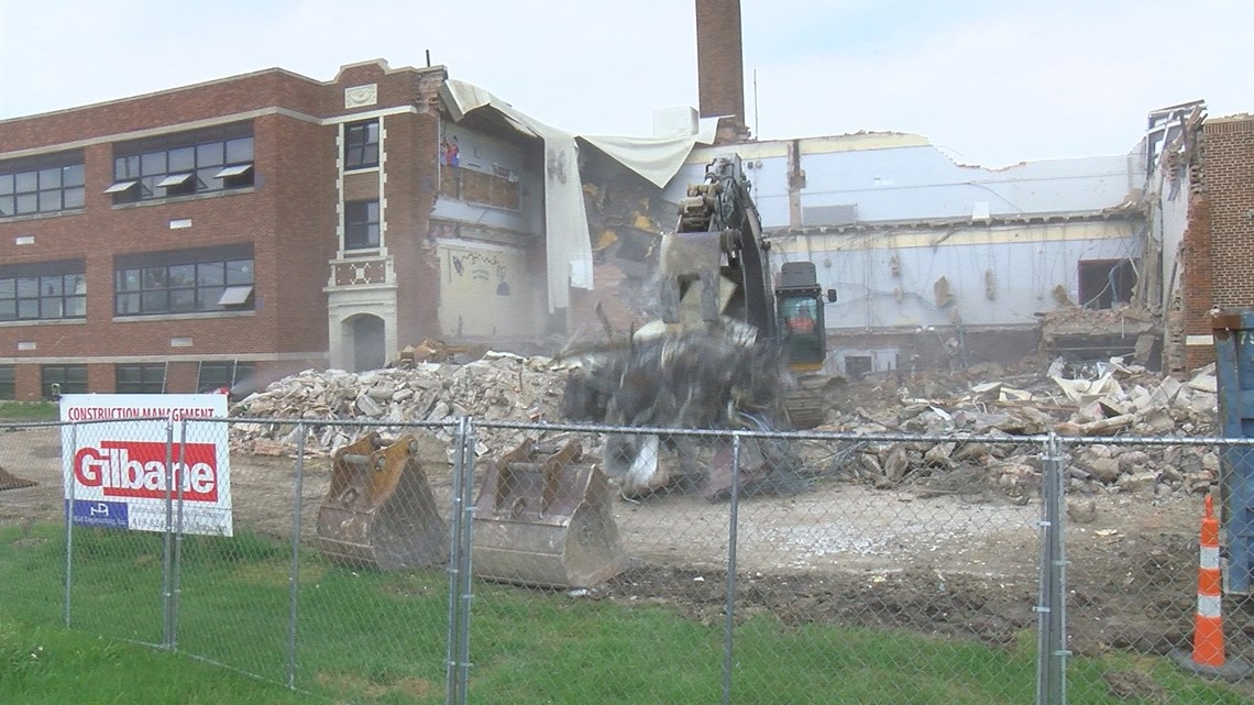 Rossford Glenwood Elementary school demolition starts