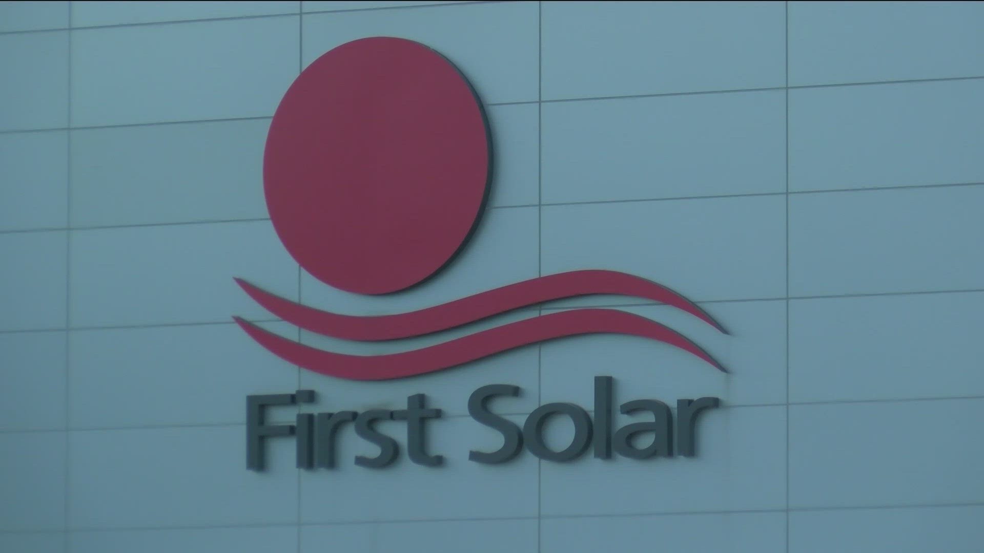 First Solar says panels on the governor's mansion falsely labeled as Toledo Solar modules built in the United States are actually their products made in Malaysia.