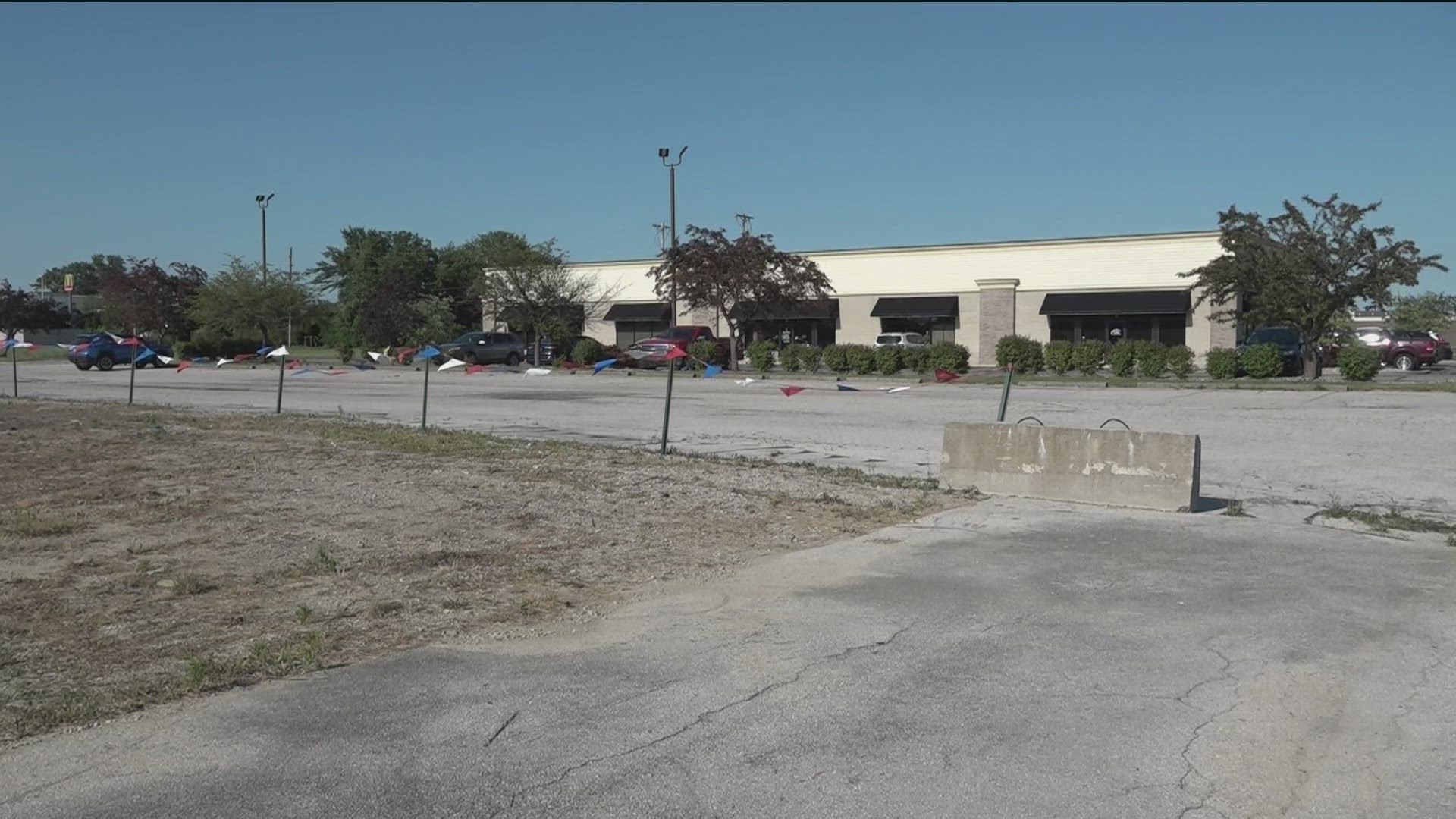 The city of Oregon will buy out its lease on the empty lot on Navarre Avenue for $4.5 million.