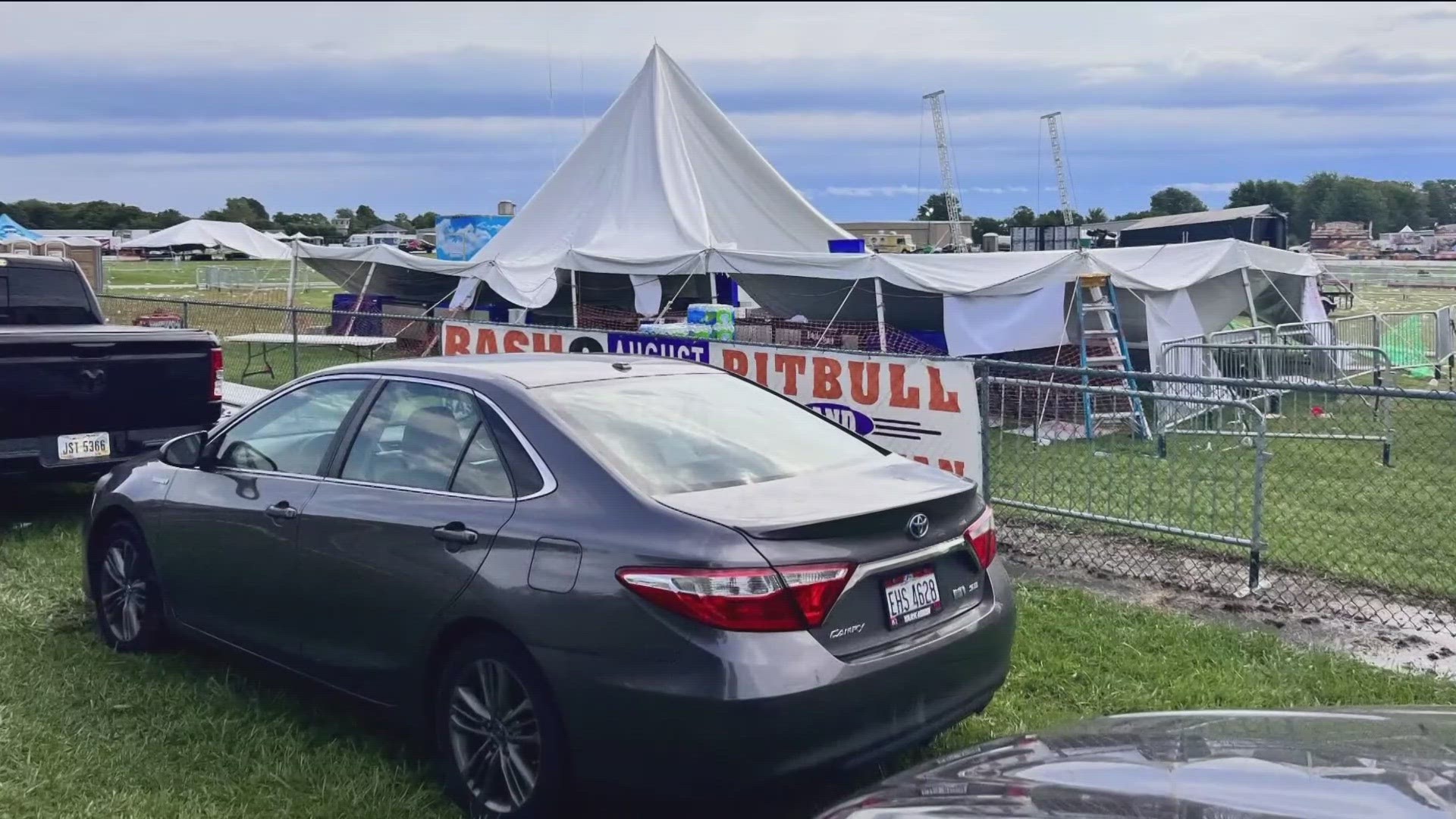 Festivalgoers react to storms postponing Bash on the Bay