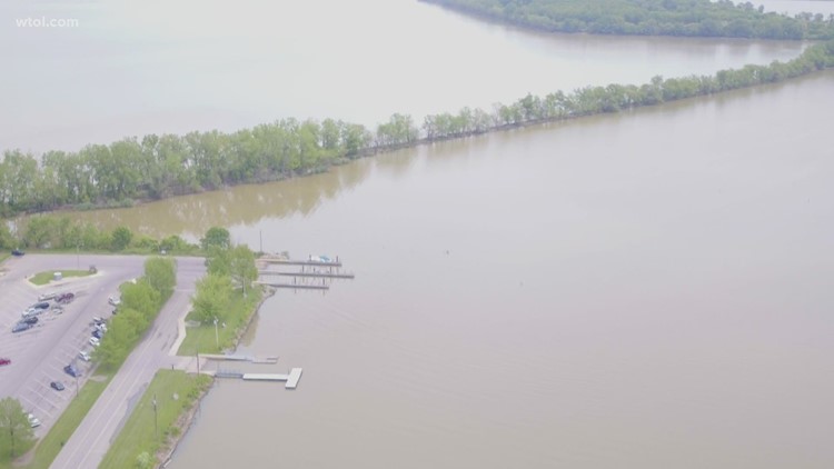 H2Ohio dredging plan met with criticism from Maumee Bay residents