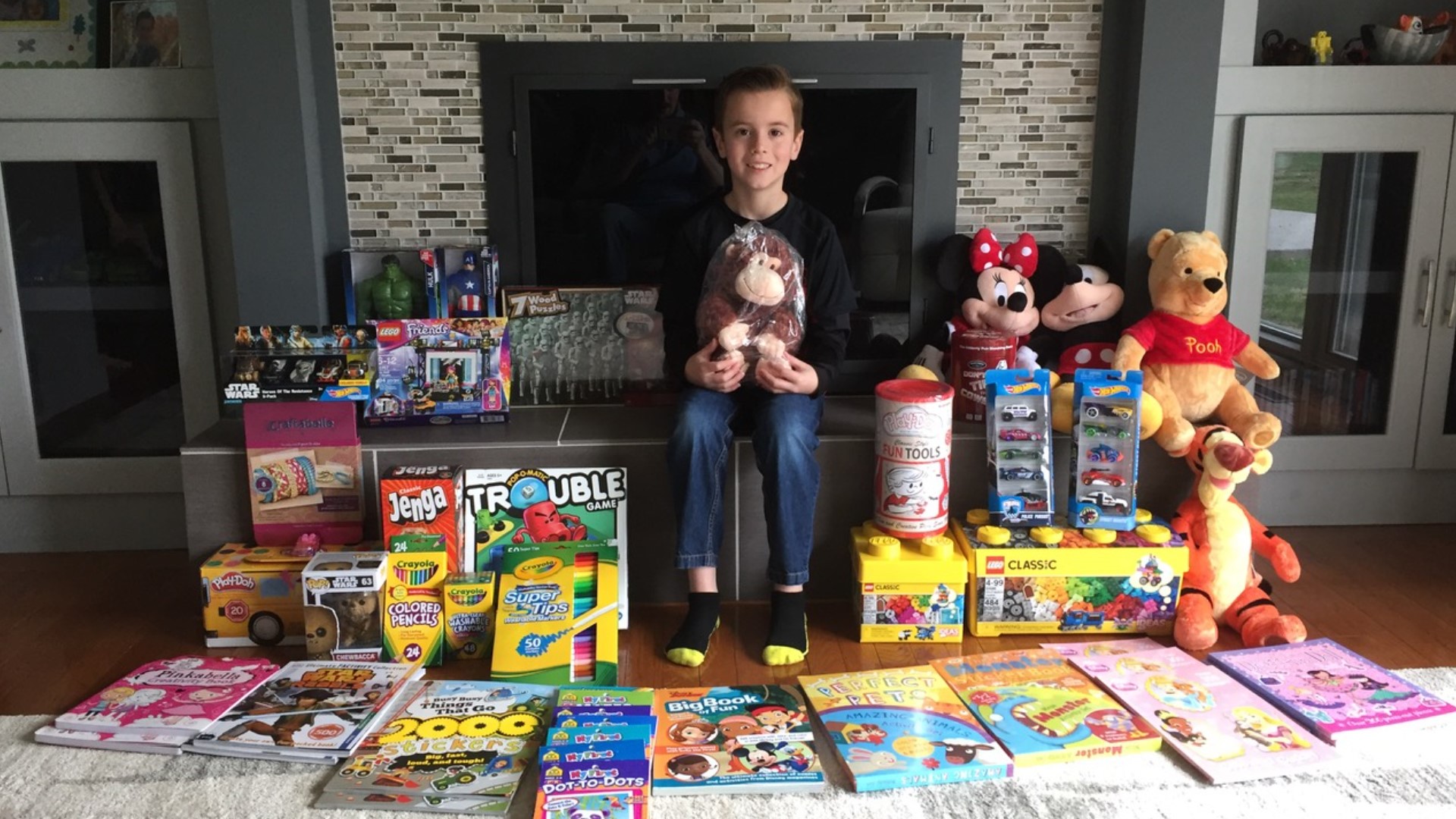 11-year-old Brandon Bemis says he didn't feel like he needed more gifts and he wanted to give to others. This year, Mott Children's Hospital will see his generosity.