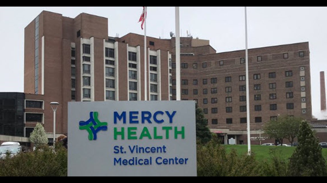 Thousands of Mercy St. Vincent workers plan strike by Monday