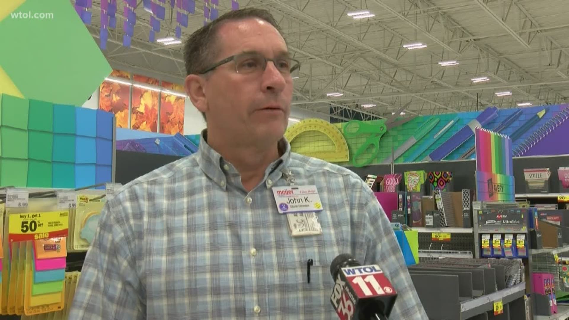 As many students go back to school this week, last minute shoppers rush to stock on school supplies.