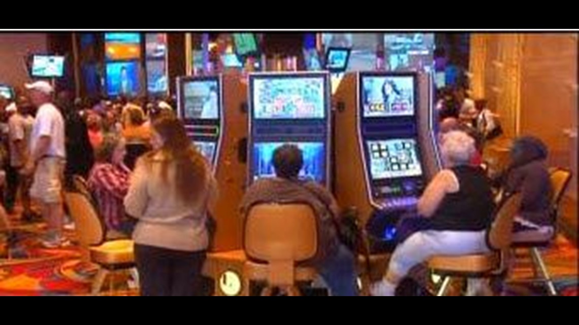 Арестовали в казино слотосфера игровые автоматы казино